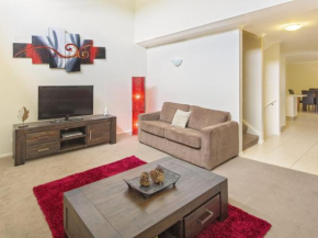Eclipse 5- Spacious Townhouse